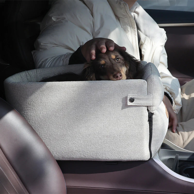The Passenger Pup  portable carrier